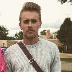 Meet your Posher, Sean